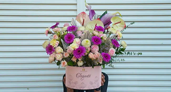 Dubai, find the best florist